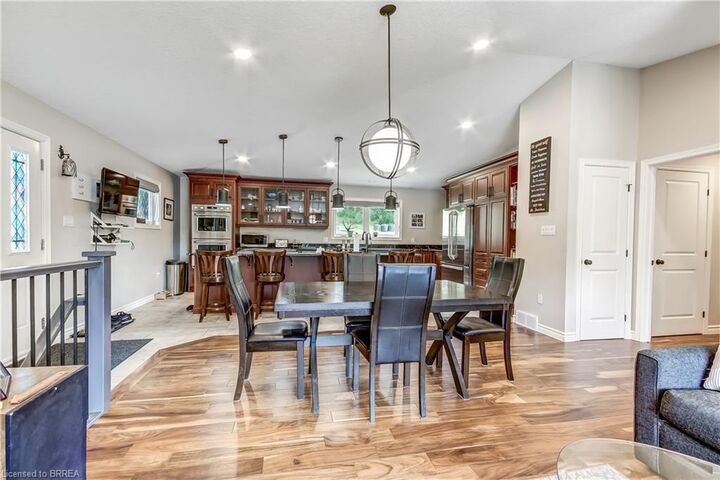 Property Photo: 584616 Beachville Road ON N0J 1A0