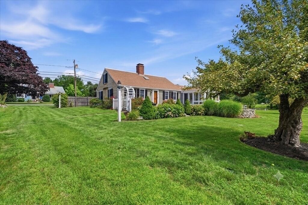 Property Photo:  109 Elm Street  MA 02066 