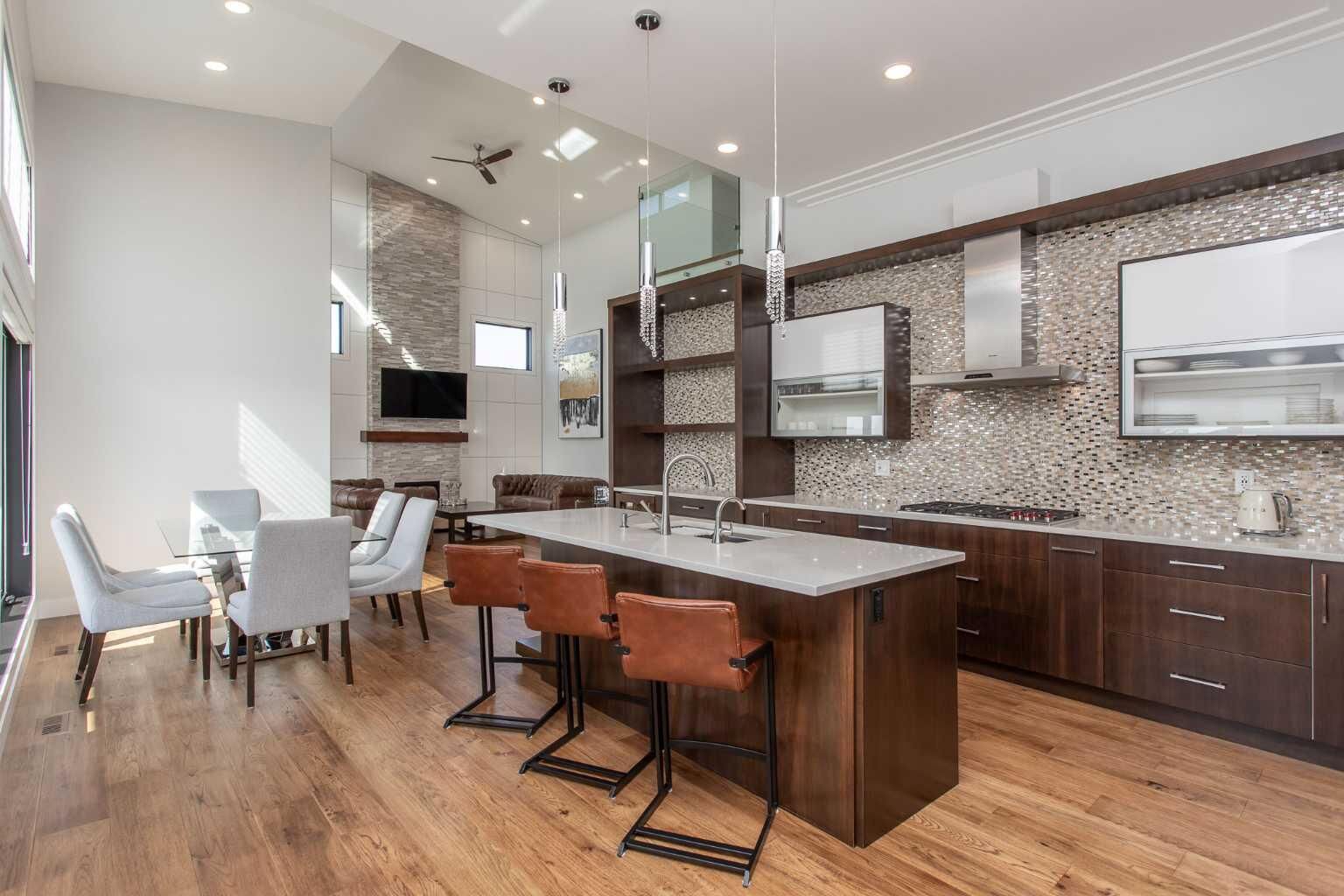 Property Photo:  11 Tenhove Street  AB T4P 0L1 