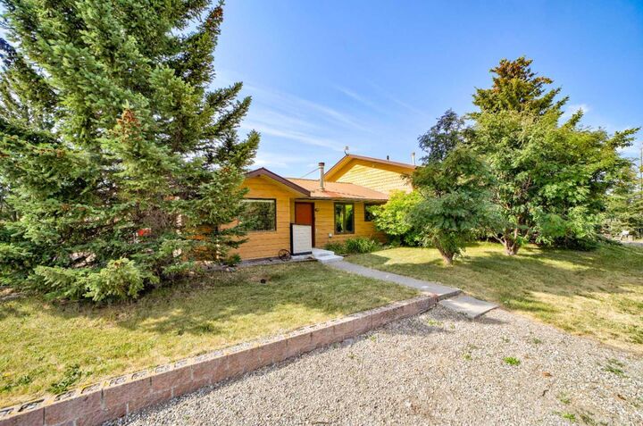 Property Photo: 01317 Hwy 507 AB T0K 1W0