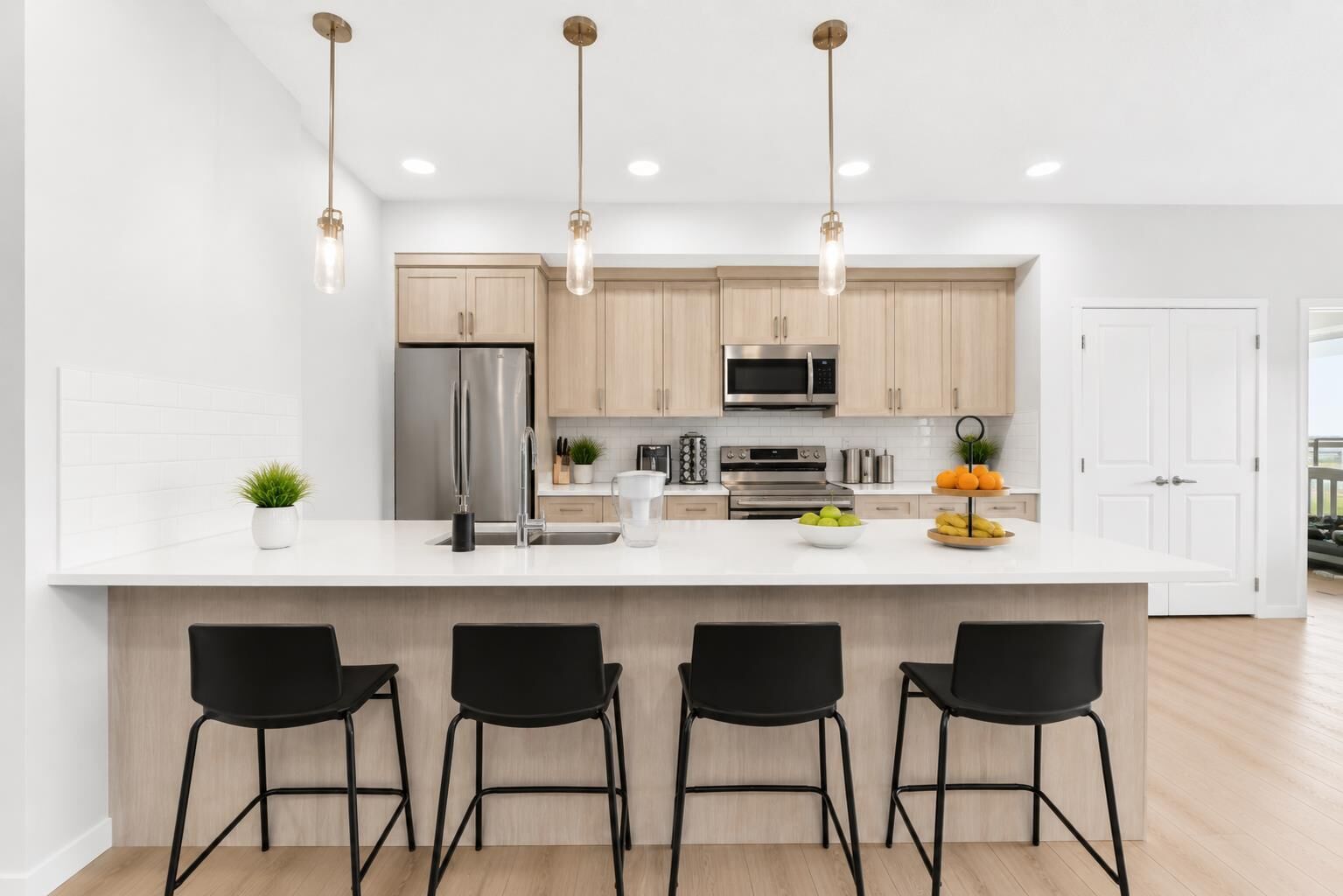 Property Photo: 550 Belmont Street SW 4314 AB T2X 5X1