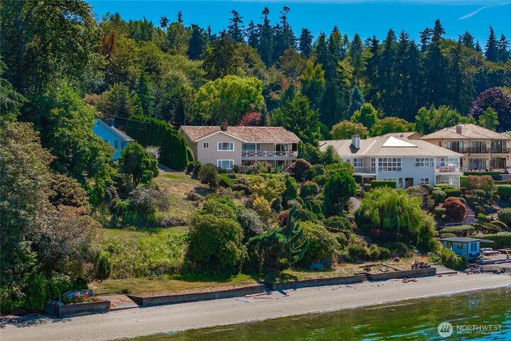 Property Photo:  29903  Marine View Drive SW  WA 98023 