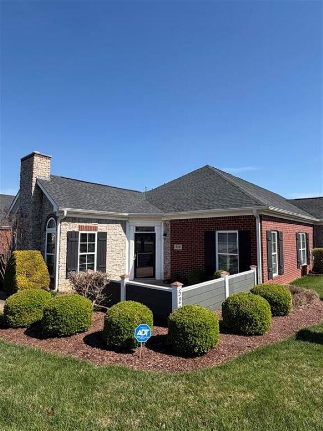 Property Photo: 2500 Crossings Boulevard Unit 520 KY 42104