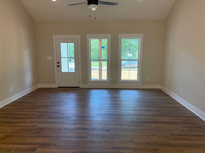 Property Photo: 139 Webb Avenue KY 42171