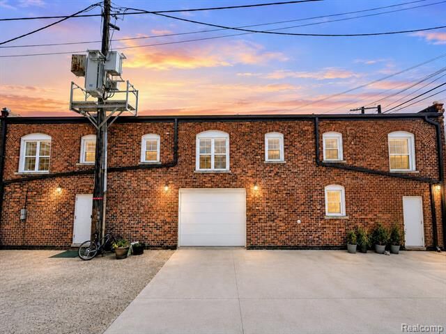 Property Photo:  681 W Canfield Street  MI 48201 