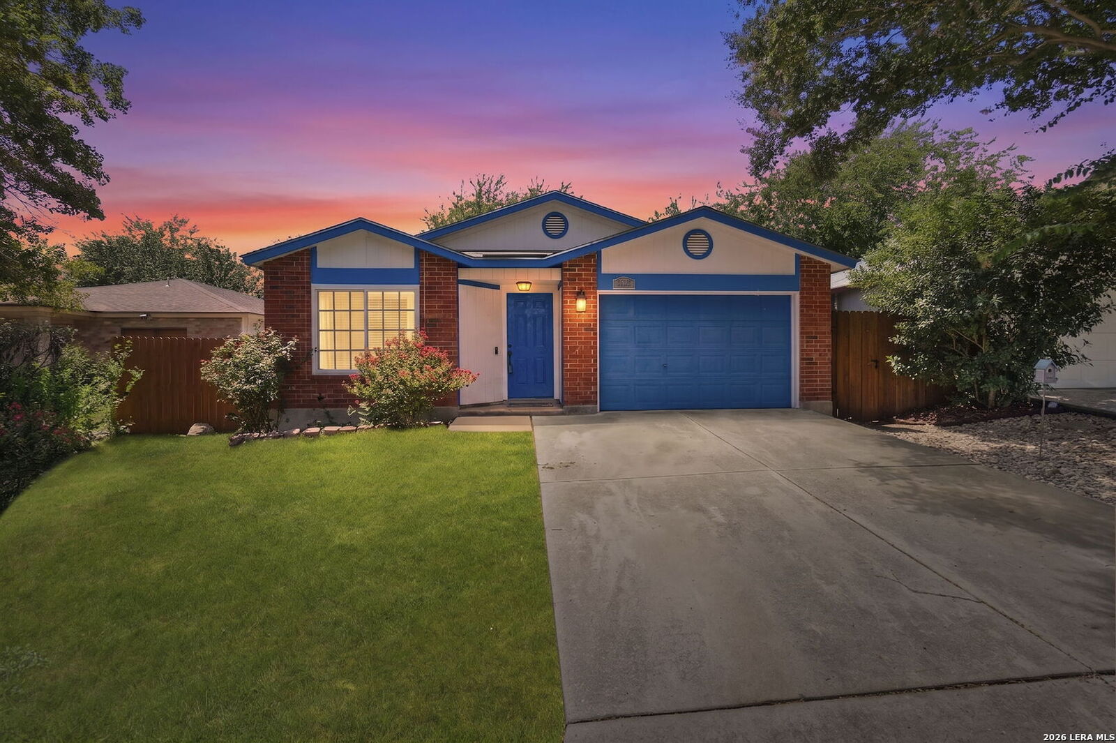 Property Photo: 6862 Flaming Ridge Dr TX 78109