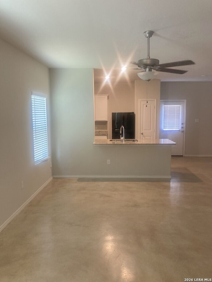 Property Photo: 3815 Key West Way 2 TX 78109
