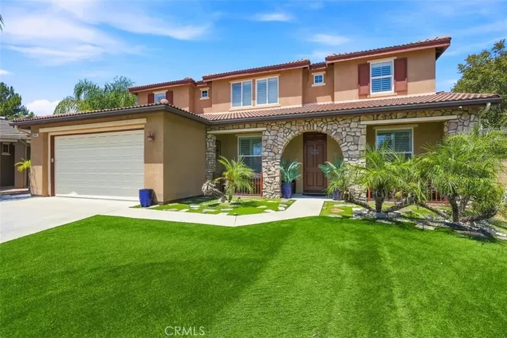 Property Photo: 25018 Cinnabar Court CA 92595