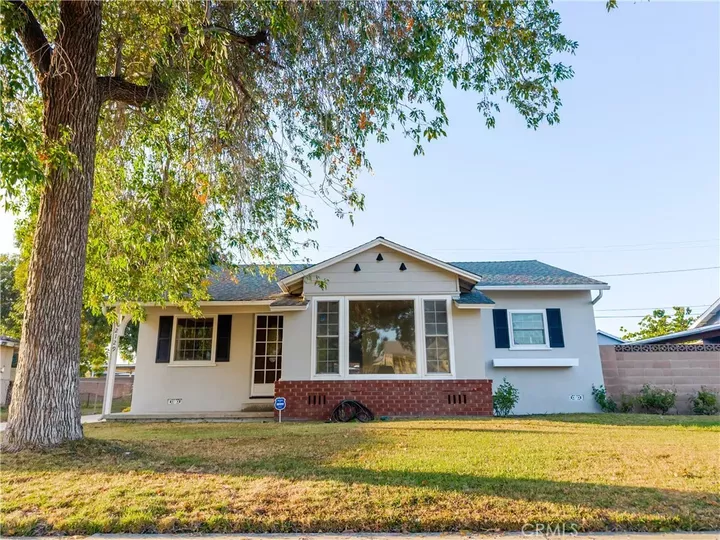 Property Photo:  2129 W Cerritos  CA 92804 