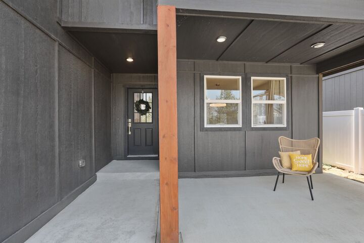 Property Photo:  2931 W 18th Ave  WA 99224 