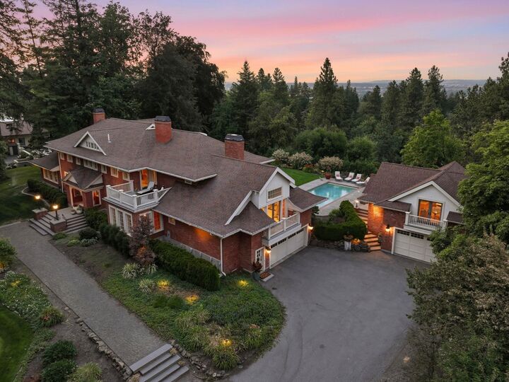 Property Photo:  615 E 16th Ave  WA 99203 