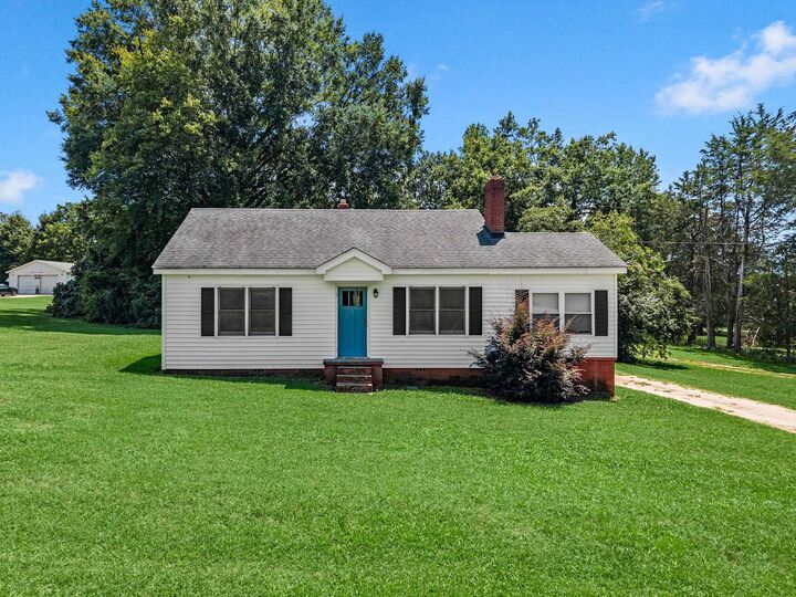 Property Photo:  215 Haile Street  SC 29353 