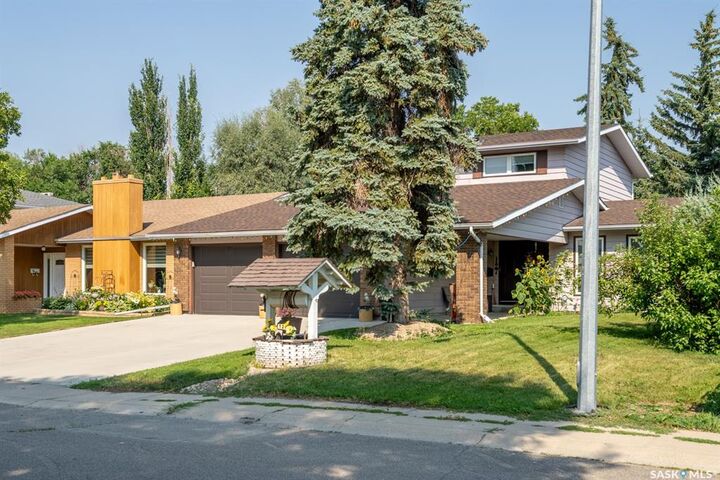 Property Photo:  127 Rogers Road  SK S4S 6T7 