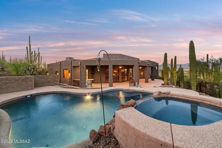 Property Photo:  9901 N Silverbell Road  AZ 85743 