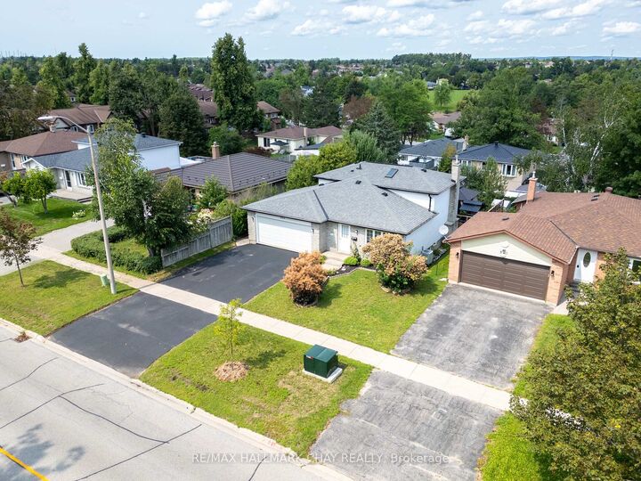 Property Photo:  323 Sunnidale Road  ON L4N 5R1 