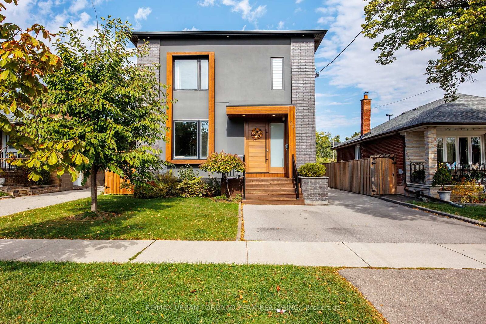 Property Photo: 58 Manitoba Street ON M8Y 1C9
