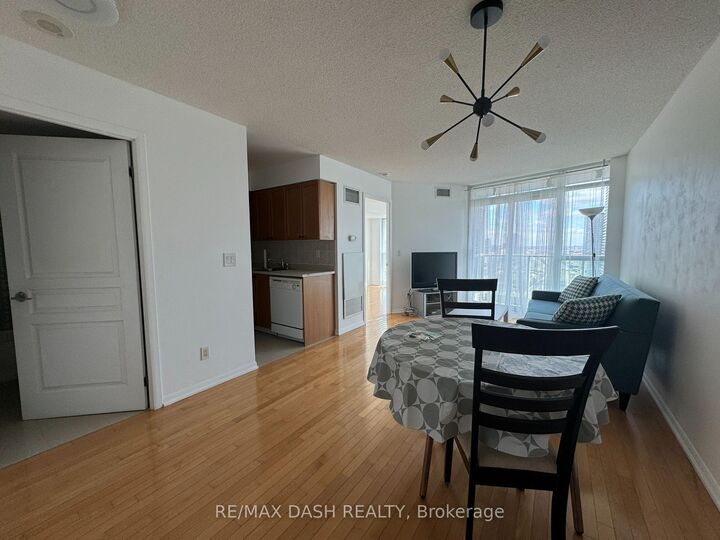 Property Photo: 18 Yonge Street 2809 ON M5E 1Z8