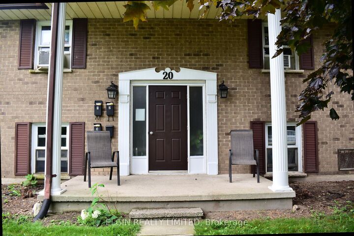 Property Photo: 20 Tecumseh Street ON N5P 2E1
