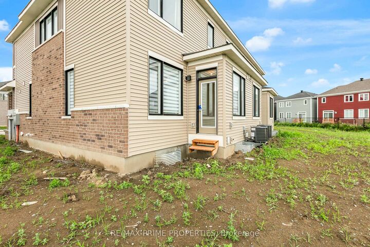 Property Photo: 745 Haflinger Row ON K0A 2Z0