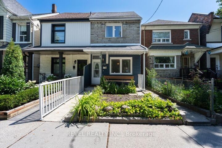 Property Photo:  255 Franklin Avenue  ON M6P 3Z4 