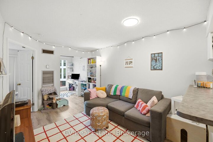 222 The Esplanade N/A 506 — photo 1