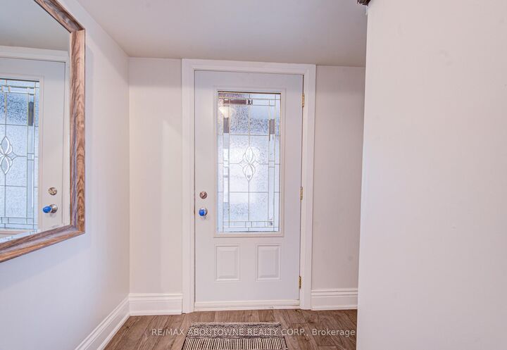 Property Photo:  227 East 23rd Street  ON L8V 2X2 