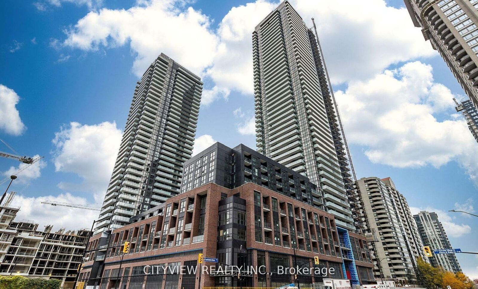 Photo de la propriété:  430 Square One Drive 4909  ON L5B 0L6 