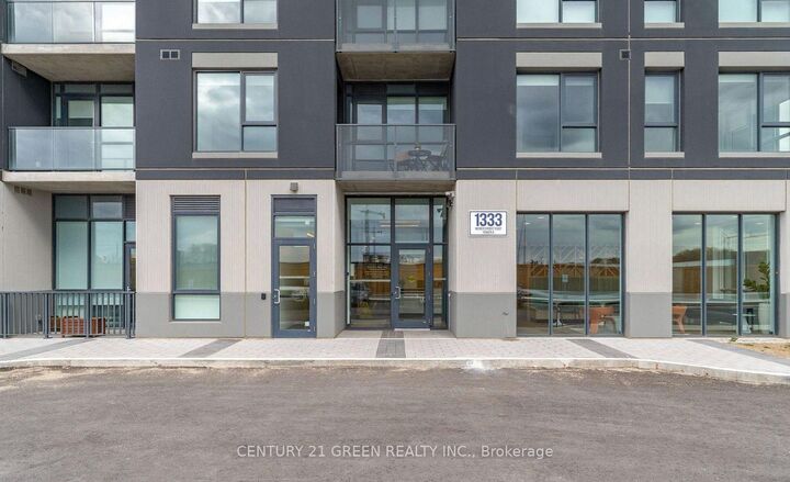 Property Photo:  1333 Weber Street E 419  ON N2A 1C2 