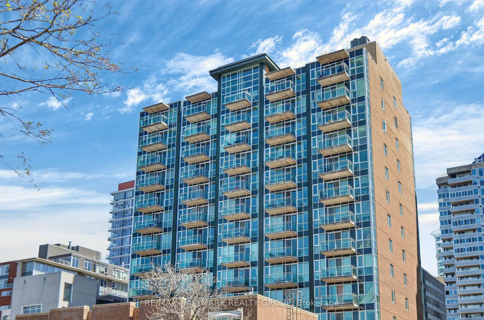 Property Photo:  134 York Street Ph01  ON K1N 1K8 