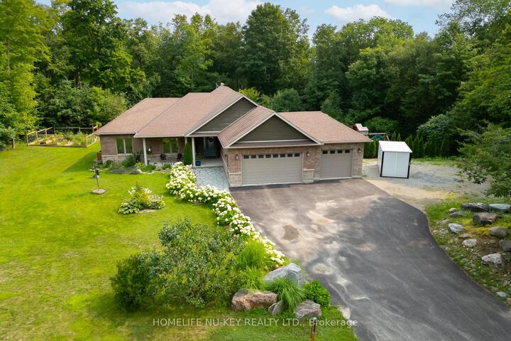 Property Photo: 1655 Georgian Heights Boulevard ON L0K 2C0