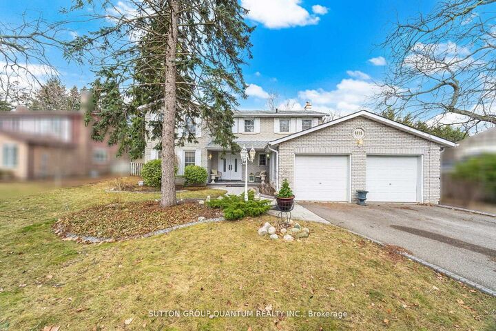 Property Photo:  1511 Ifield Road  ON L5H 3V8 