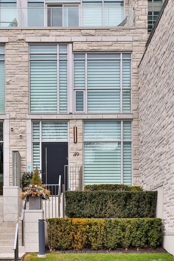 49 Foxbar Road — photo 1