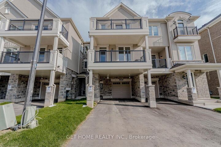 Property Photo: 1909 Thames Circle ON L9E 1Y9