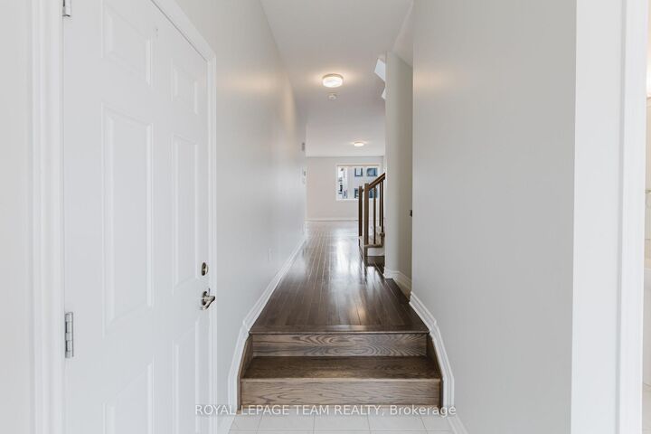 Property Photo:  56 Chemin De Jargeau Road  ON K1W 0S7 