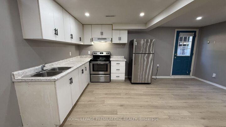 Property Photo:  1148 Bridlewood Trail Bsmt  ON L6M 2L2 