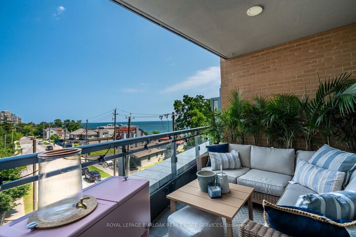 Property Photo:  2060 Lakeshore Road 304  ON L7R 0G2 