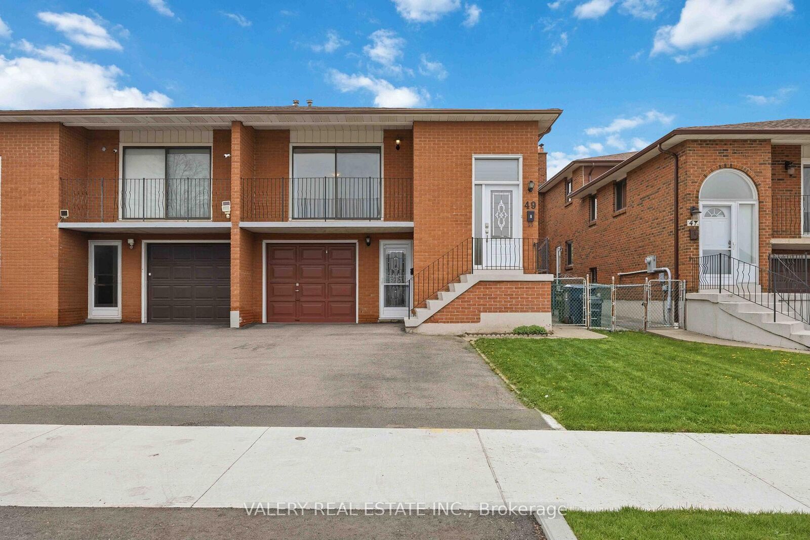 Property Photo: 49 Sentinel Road A - Upper ON M3J 3E4