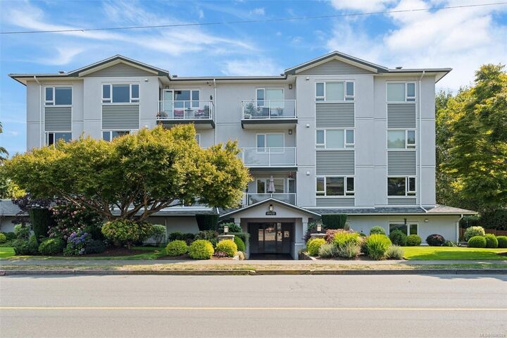 Property Photo: 9975 Fifth St #302 BC V8L 2X6