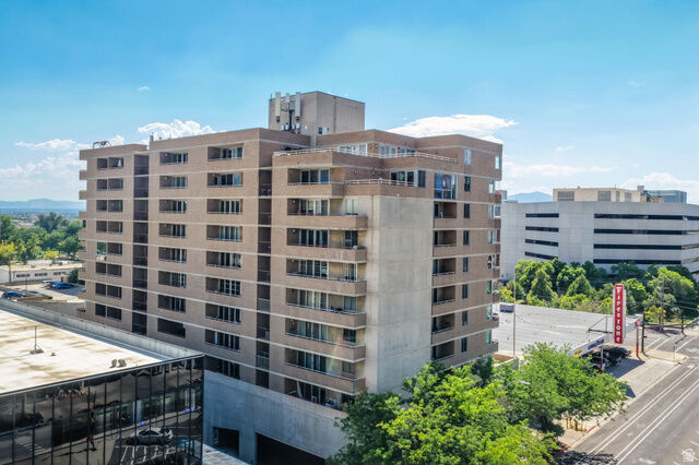 Property Photo: 230 E Broadway S 1006 UT 84111