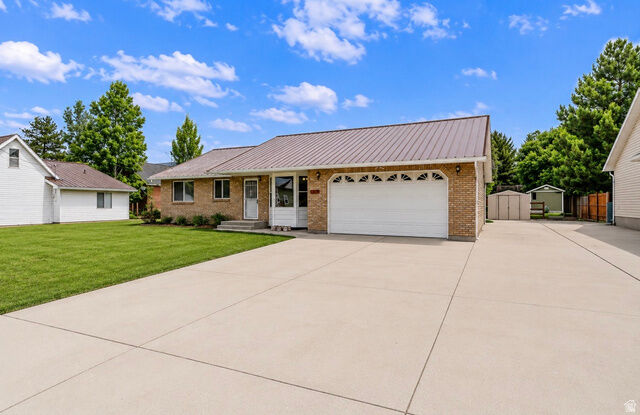 Property Photo: 160 N 300 W UT 84032