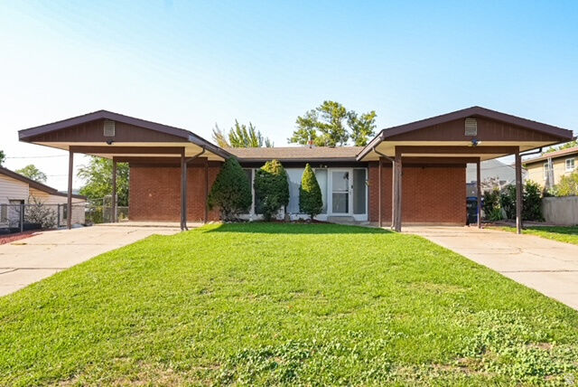 Property Photo: 88 W 2200 N UT 84015