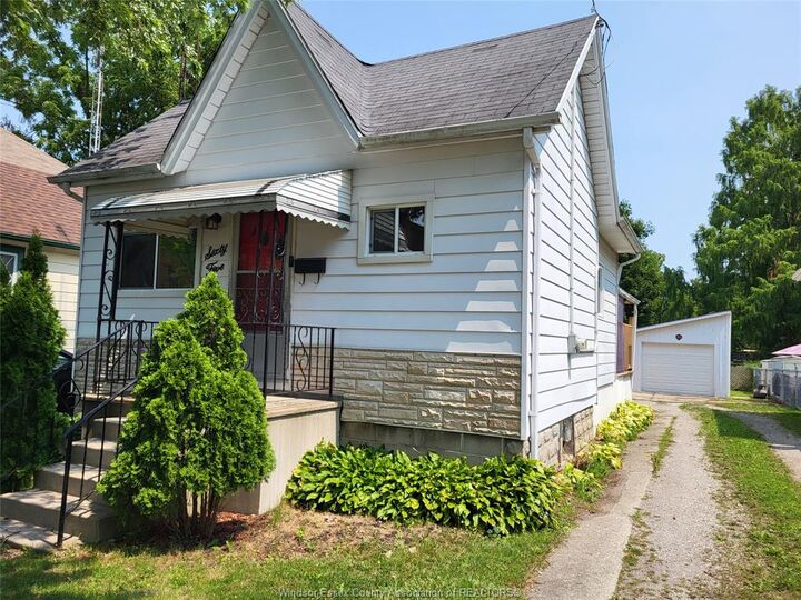 65 Prince Street South — photo 1