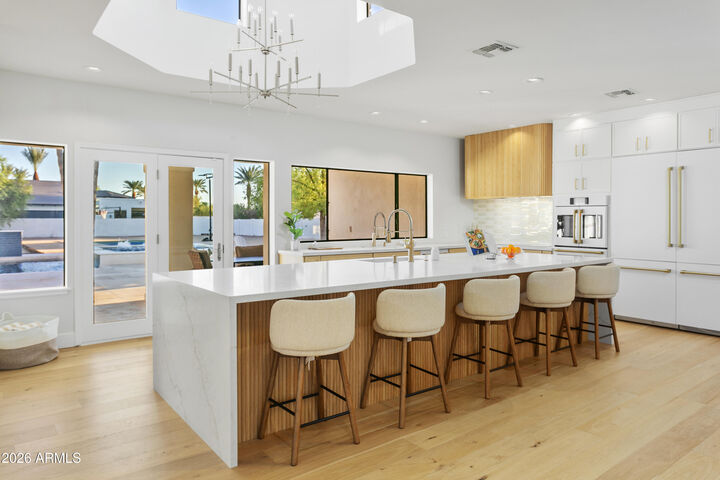 Property Photo:  10111 E Cholla Street  AZ 85260 
