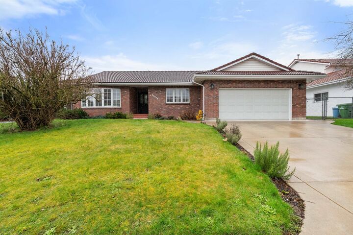 45578 Worthington Place — photo 1