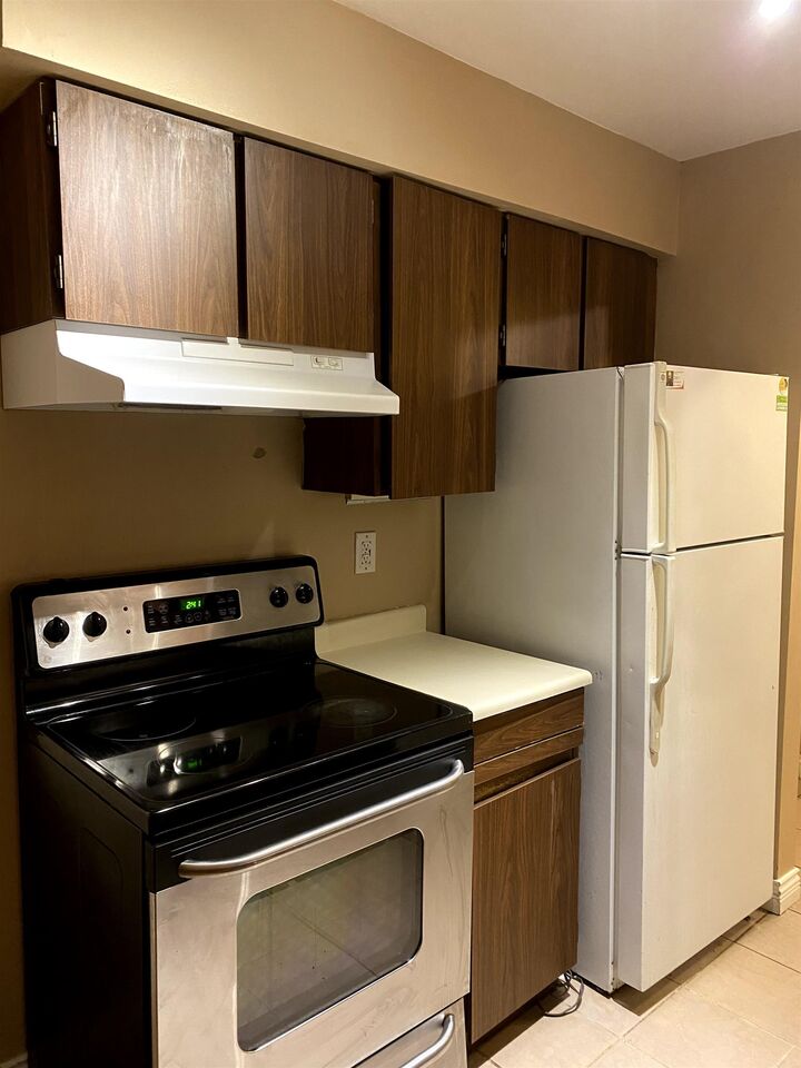Property Photo:  9867 Manchester Drive 515  BC V3N 4P6 