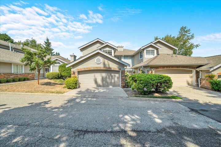 Property Photo:  2688 150 Street 9  BC V4P 1P1 