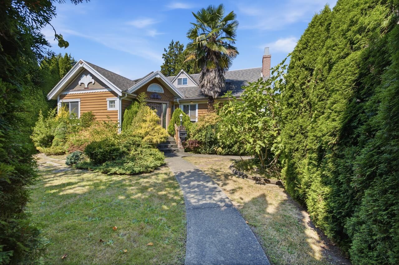 Property Photo: 55 W King Edward Avenue BC V5Y 2H6