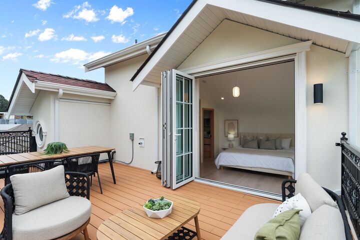 Property Photo: 4503 W 15th Avenue 2 BC V6R 3B3