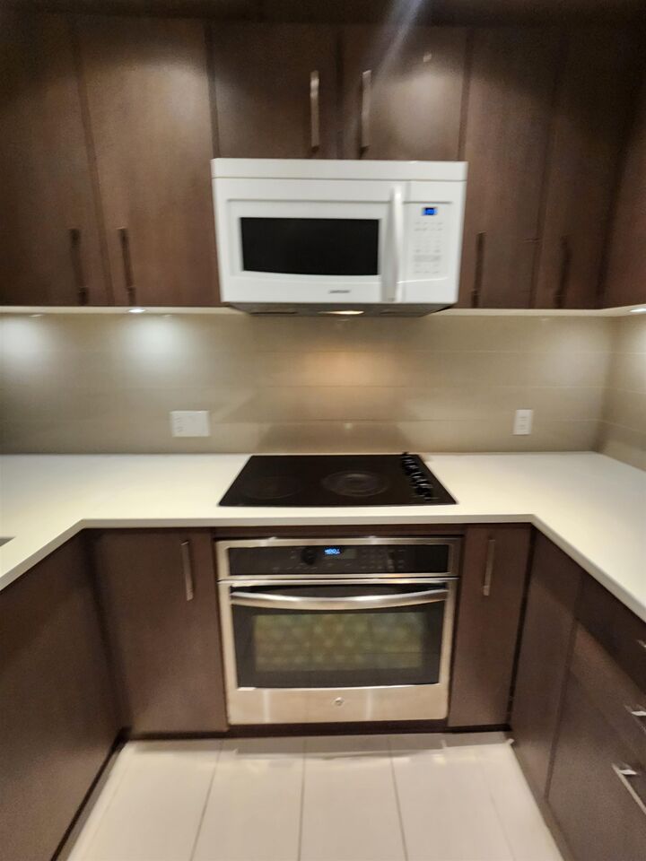 Property Photo:  5981 Gray Avenue 301  BC V6S 0G1 