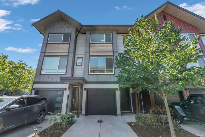 4292 Wolf Way 34 — photo 1